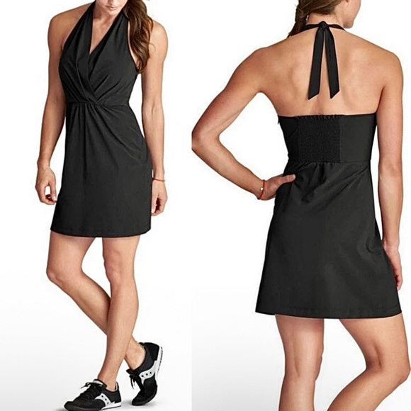 Athleta Go Anywhere Halter Dress Sz 8 Black Built In Bra Featherweight Stretch - Picture 1 of 16